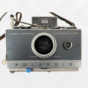 Polaroid Automatic 100 Land Camera – Vintage 1960s 📸✨